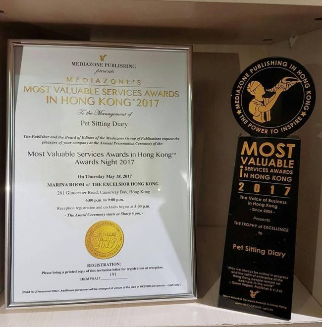 The certificate and trophy of Hong Kong Most Valuable Services Award From Mediazone